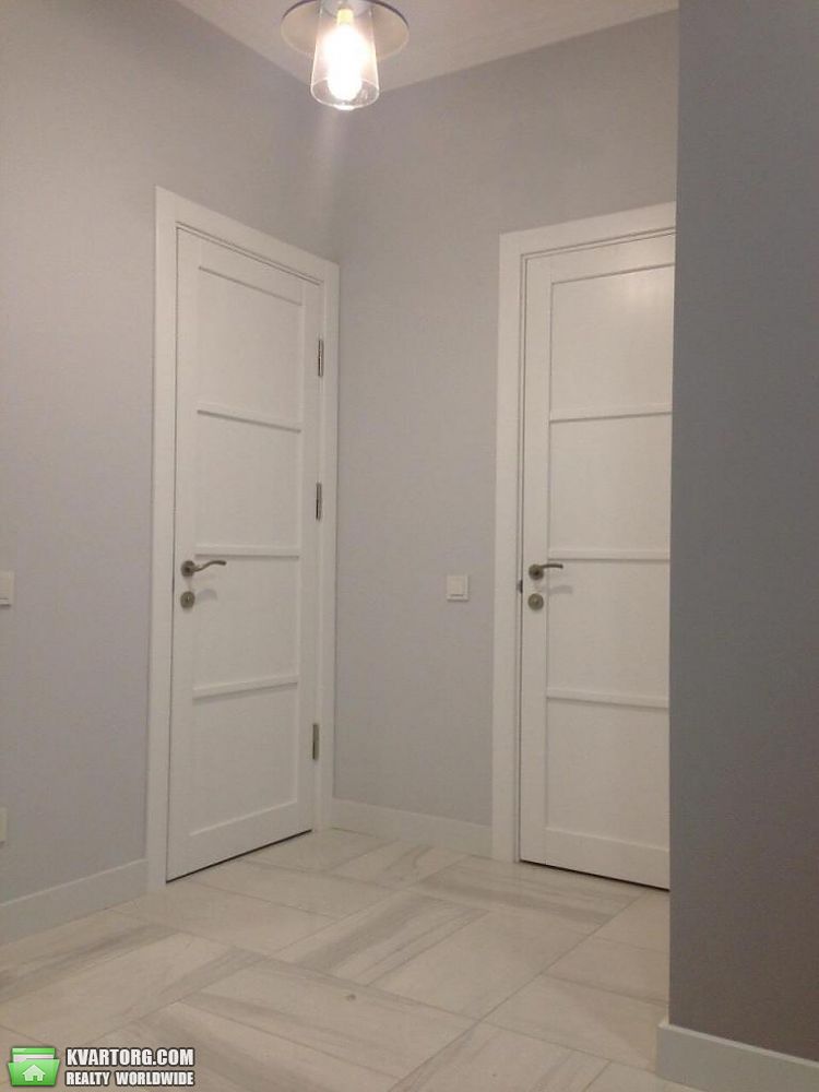 Rent out 2-room apartment. Киев,  Лютеранская — photo 9