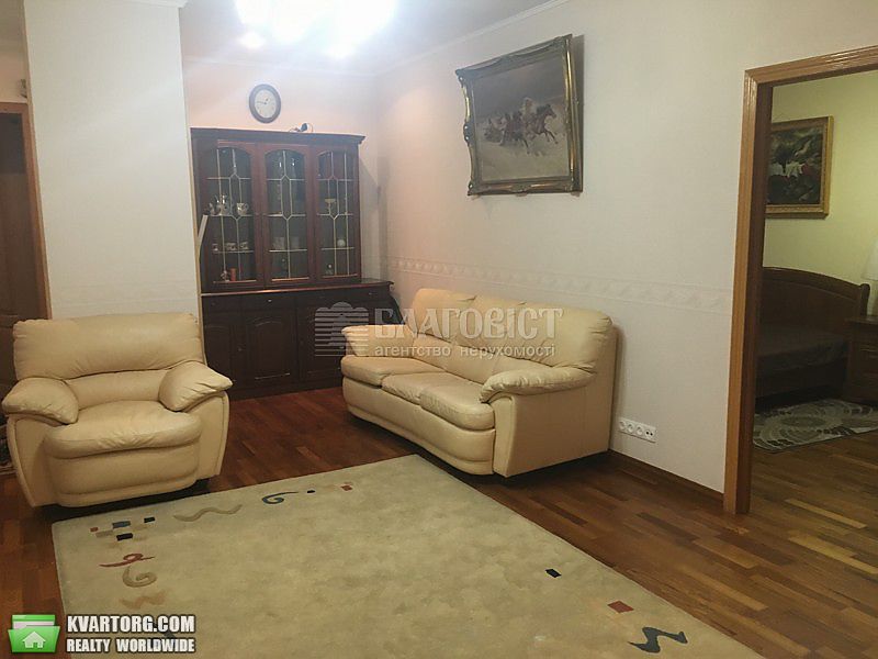 Rent out 2-room apartment. Киев,  Грушевского — photo 2