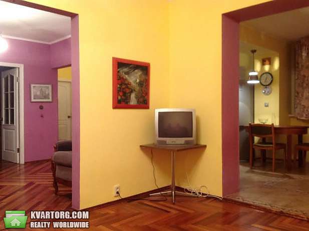 Rent out 3-room apartment. Киев,  Приречная — photo 8
