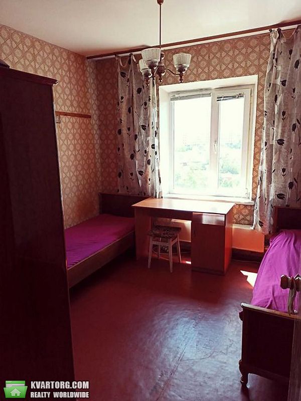 Sell 2-room apartment. Киев,  Ужвий — photo 2