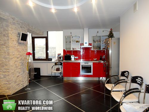 Sell 3-room apartment. Киев, Старонаводницкая — photo 2