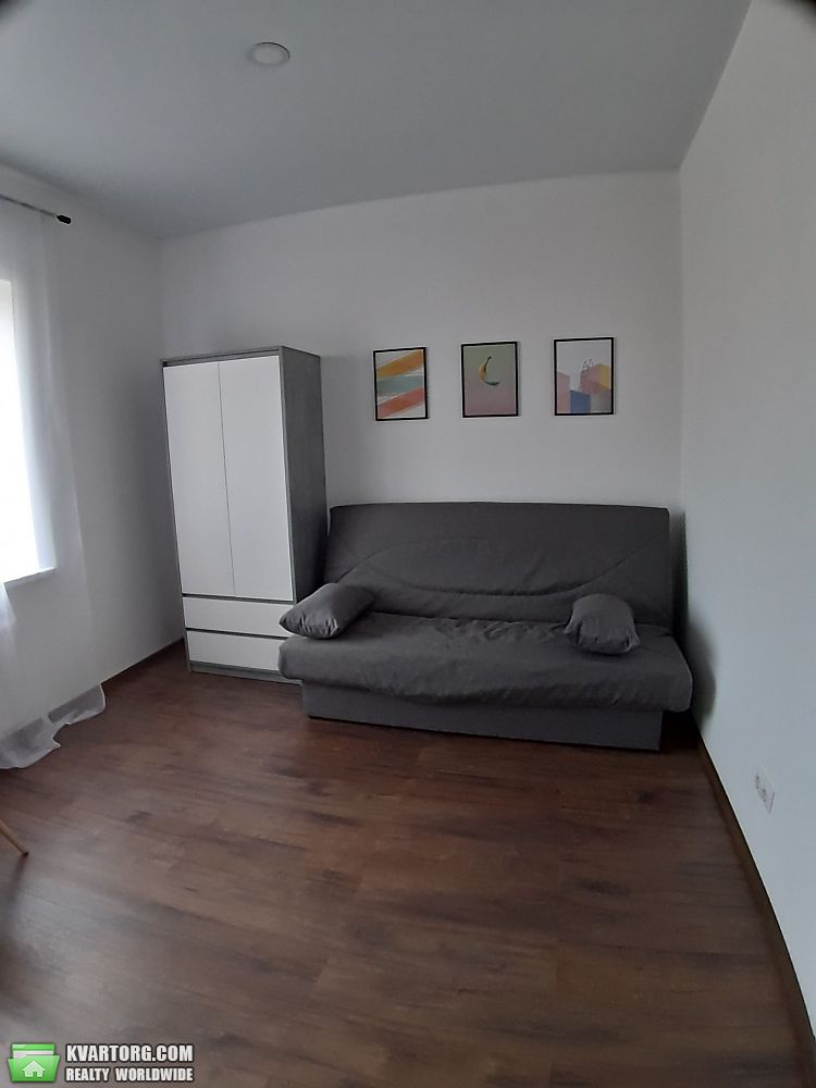 Rent out 1-room apartment. Киев, Небесной сотни — photo 5