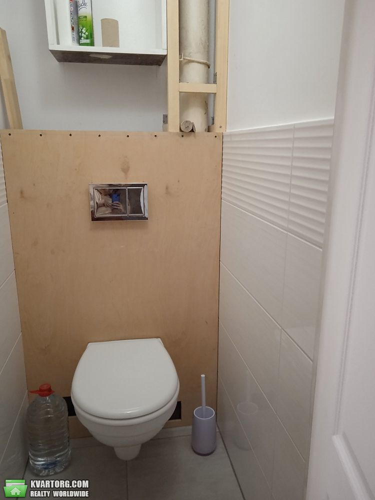 Rent out 2-room apartment. Киев,  Бальзака — photo 10