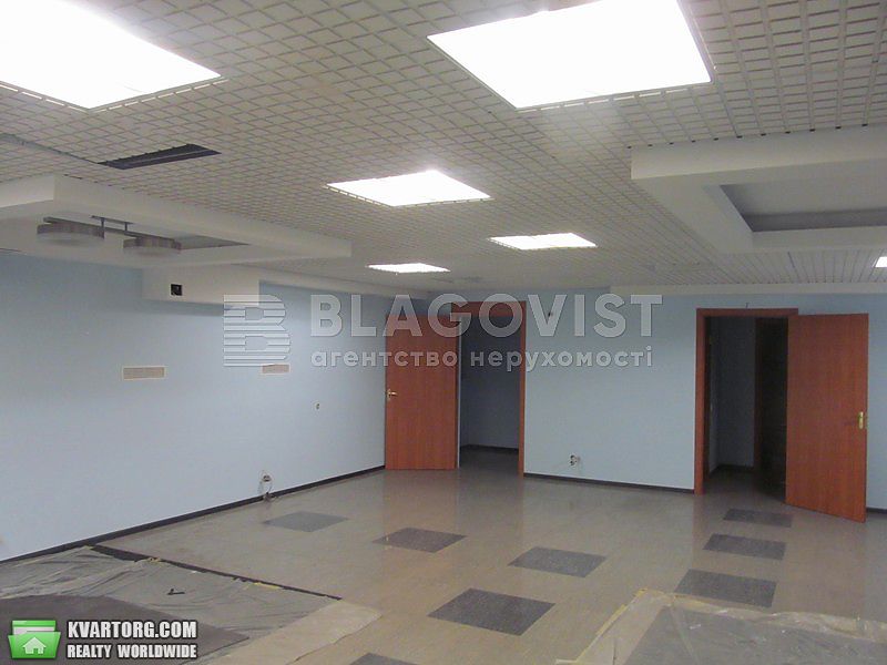 Rent out shop. Киев,  Крещатик — photo 4