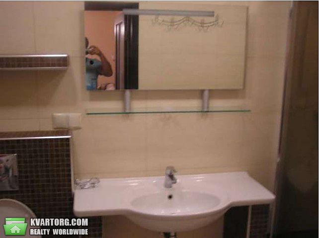 Rent out 2-room apartment. Киев,  Ломоносова — photo 5