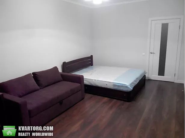 Rent out 1-room apartment. Киев,  Демиевская — photo 1