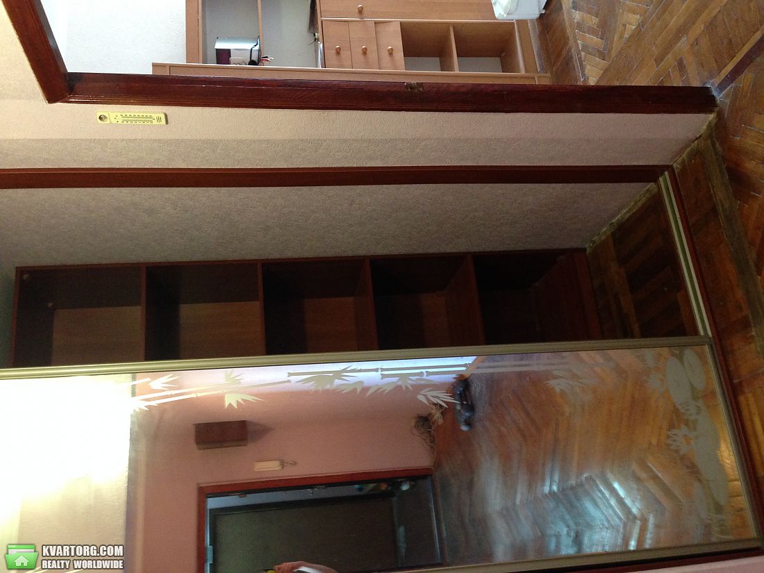 Sell 2-room apartment. Киев,  Жмеринская — photo 9