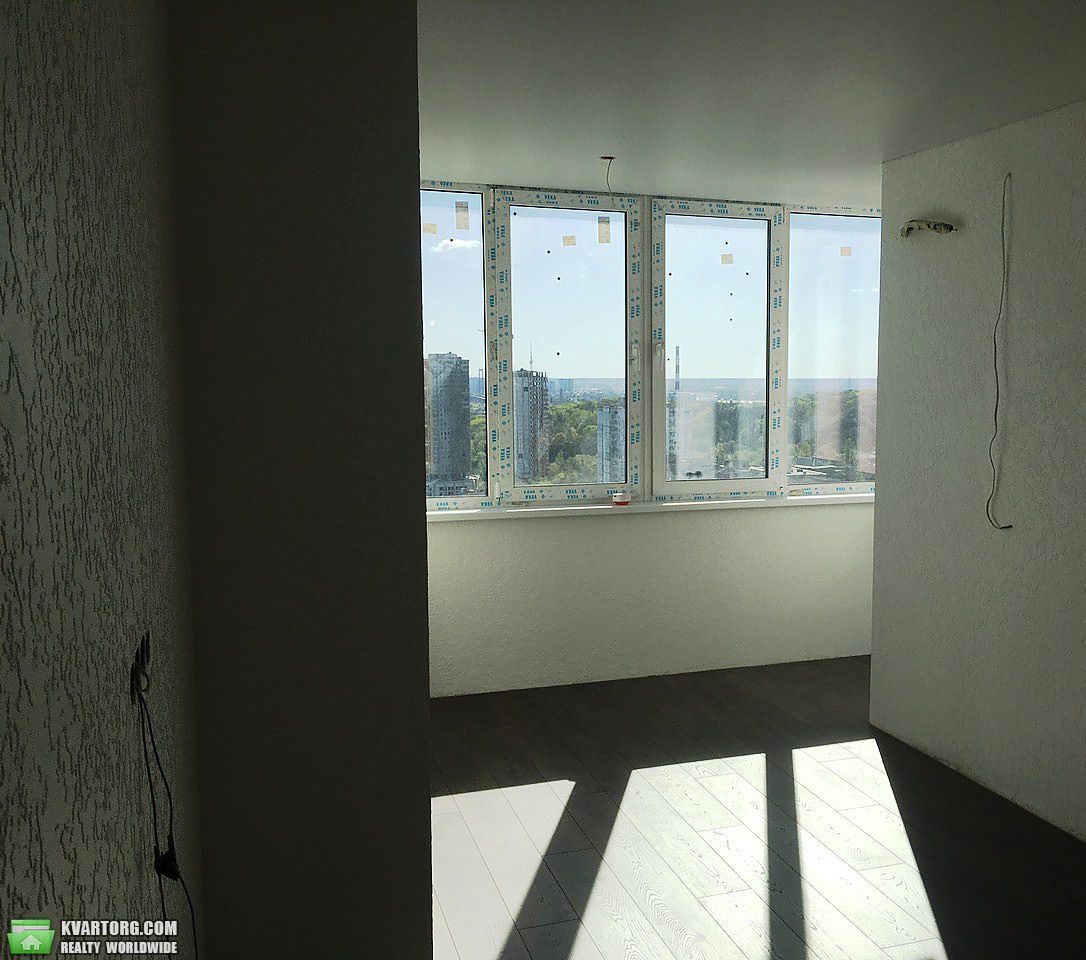 Sell 2-room apartment. Киев,  Феодосийская — photo 2