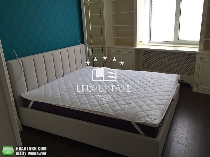 Rent out 2-room apartment. Киев,  Леси Украинки бул — photo 2
