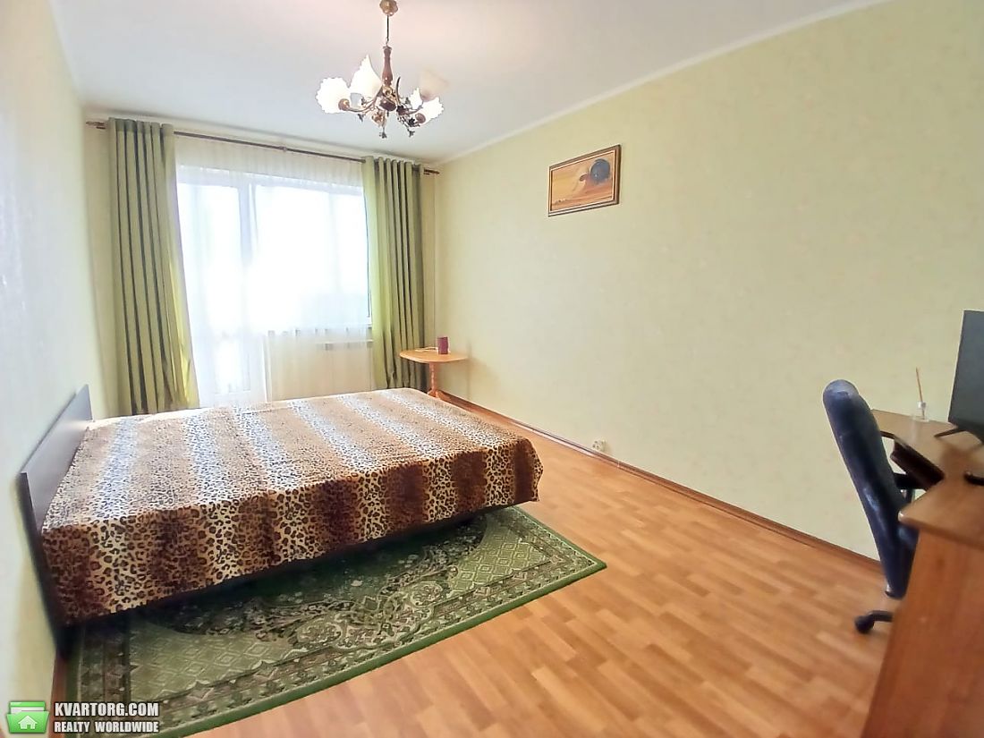 Rent out 2-room apartment. Киев, Степана Олійника — photo 3