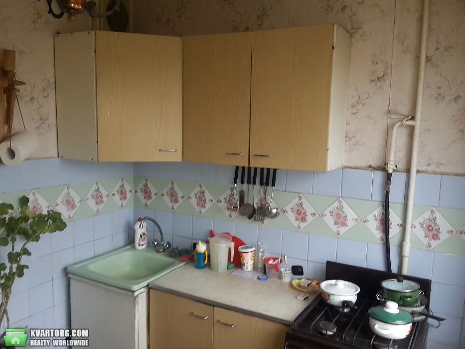 Sell 3-room apartment. Киев,  Лятошинского — photo 1