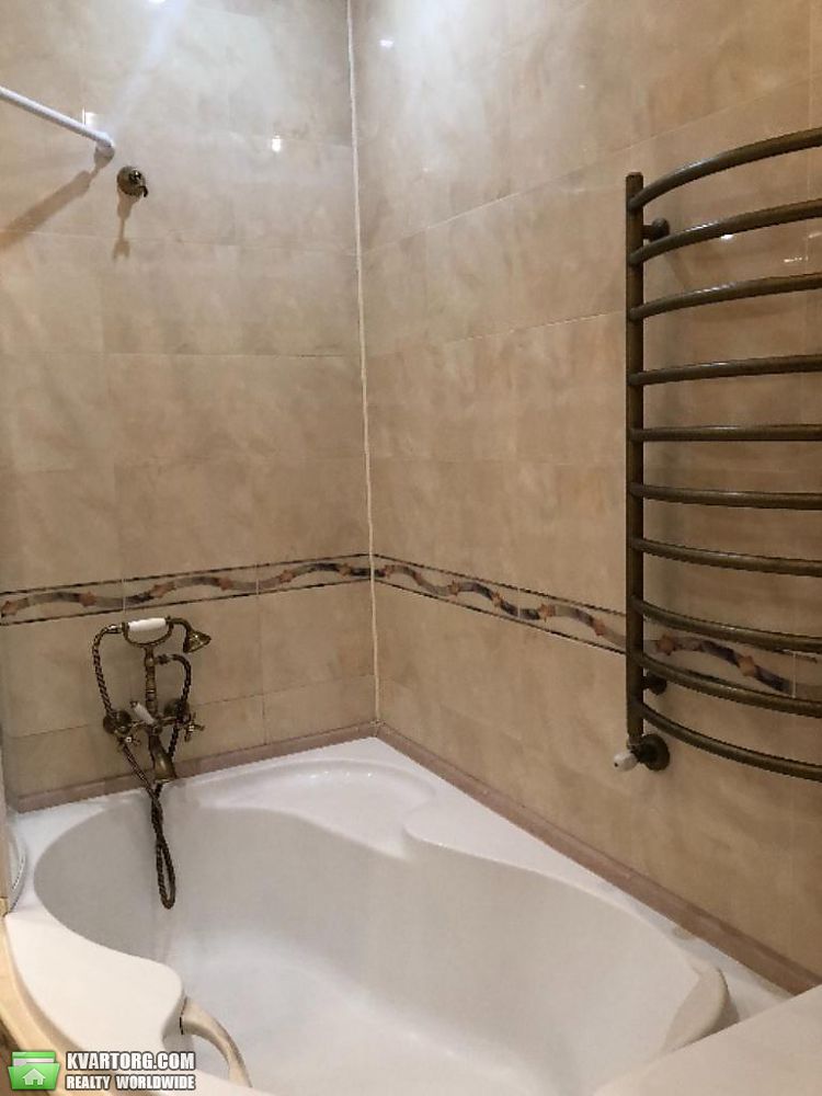 Rent out 2-room apartment. Киев,  Кудряшова — photo 9