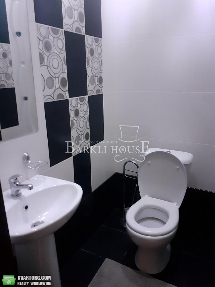 Rent out 1-room apartment. Киев, Кольцова — photo 7