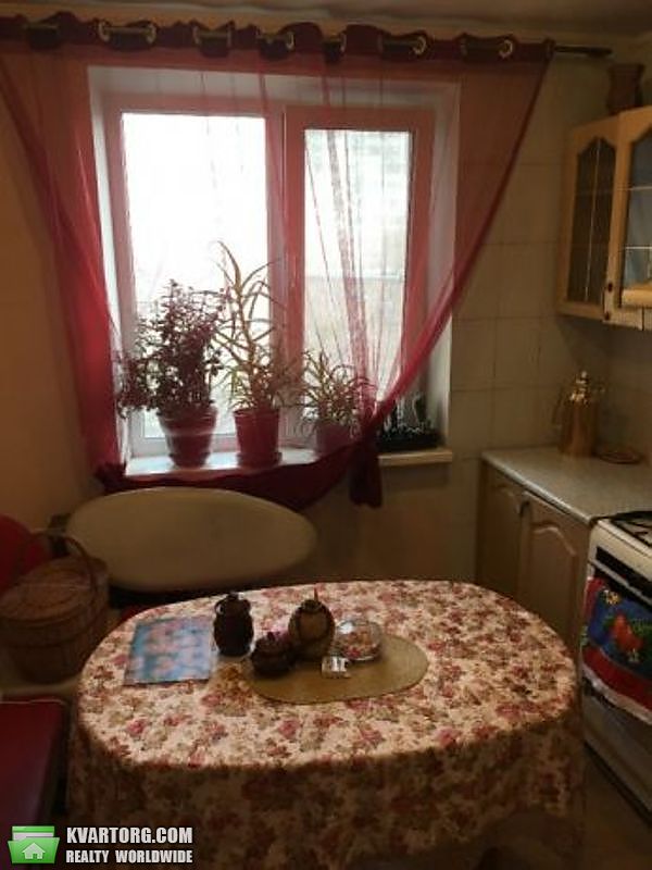 Sell 3-room apartment. Киев,  Харьковское шоссе — photo 4