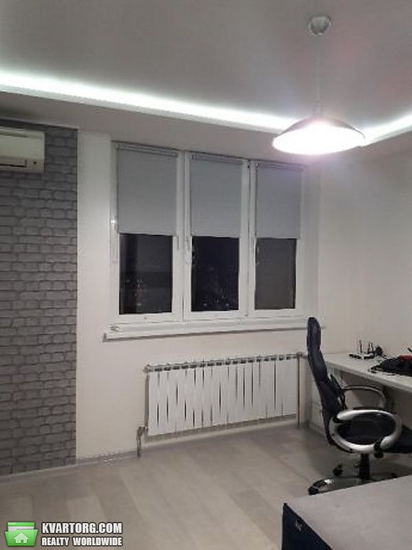 Sell 3-room apartment. Киев,  Чавдар — photo 2