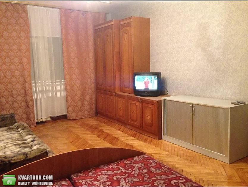Sell 1-room apartment. Киев,  Вересневая — photo 1