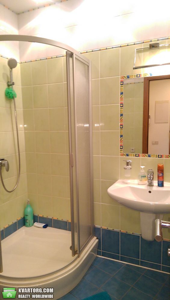 Rent out 3-room apartment. Днепропетровск, Октябрьская площадь — photo 8