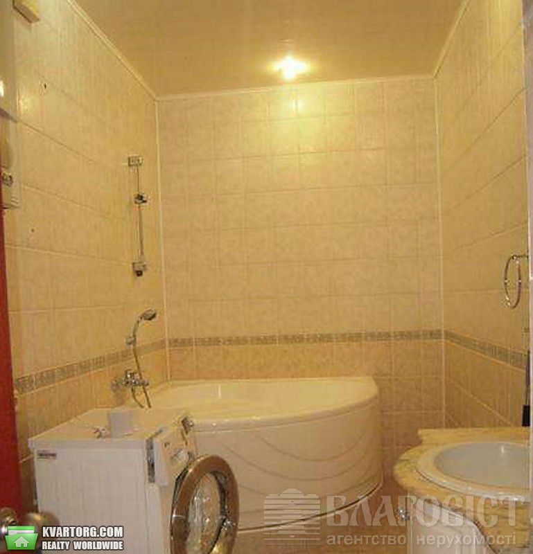 Sell 3-room apartment. Киев,  Лабораторный пер — photo 9
