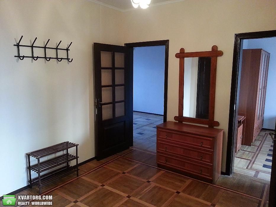 Sell 3-room apartment. Киев,  Олейника — photo 10