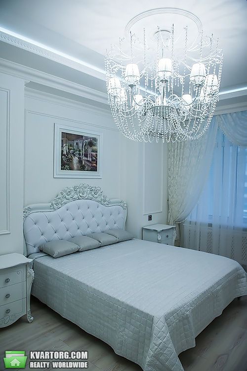 Sell 3-room apartment. Киев,  Драгомирова — photo 1