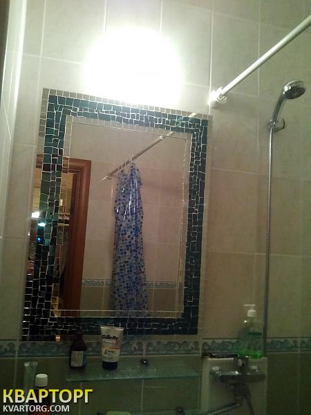 Rent out 1-room apartment. Киев,  Эрнста — photo 6