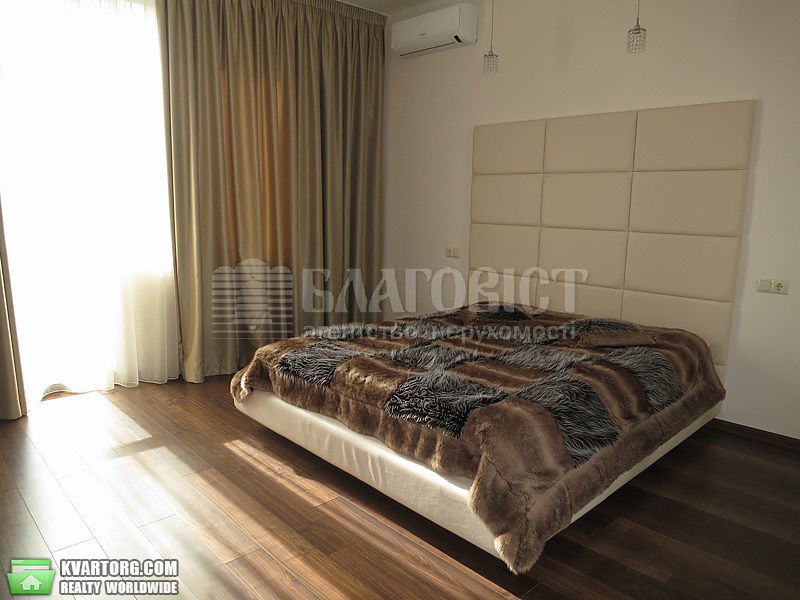 Rent out 2-room apartment. Киев,  Московская — photo 8