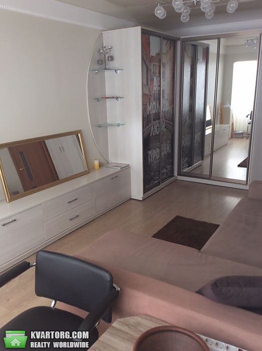 Sell 2-room apartment. Киев,  Малиновского — photo 1