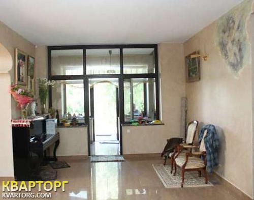 Rent out house. Киев, Живописная — photo 1