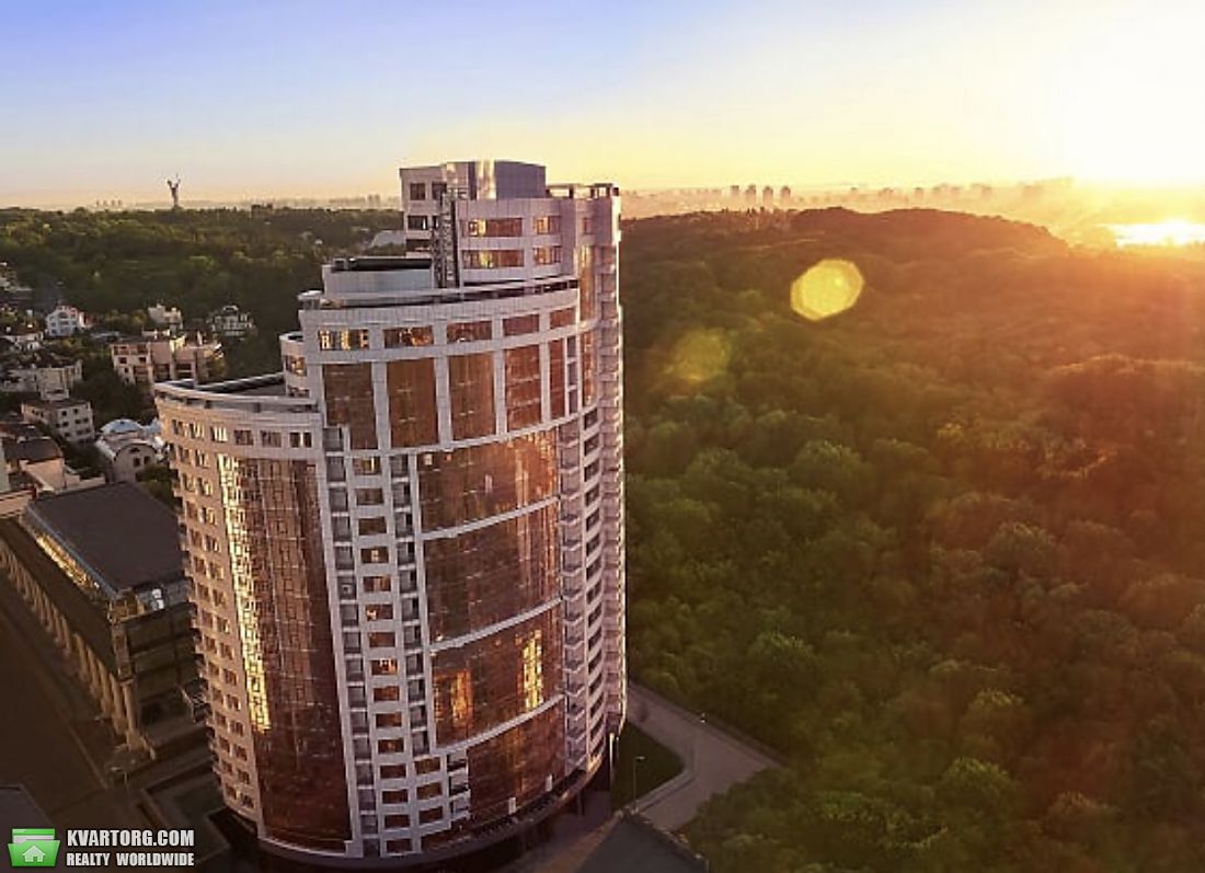 Sell multi-room apartment. Киев, Бусловская — photo 1
