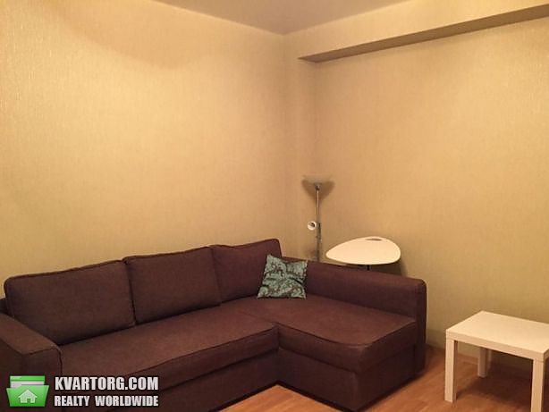 Rent out 2-room apartment. Харьков, Геров Труда — photo 4