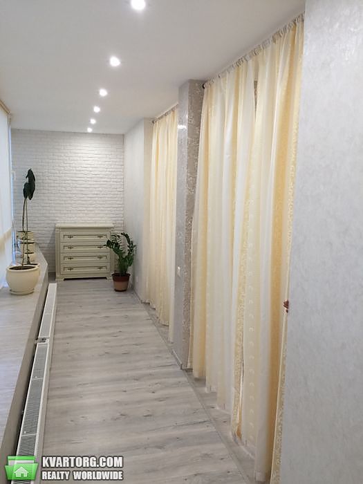 Rent out 1-room apartment. Киев,  Донца — photo 9