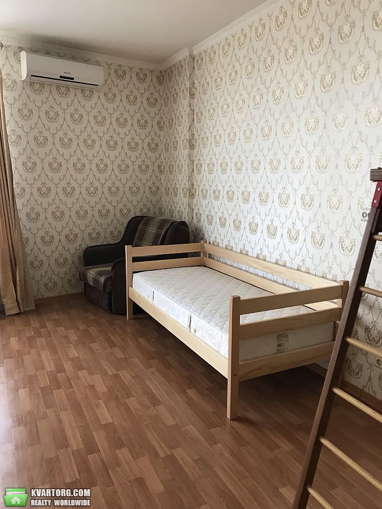 Rent out 3-room apartment. Вишневое,  Машиностроительная — photo 6