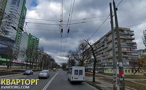 Rent out shop. Киев,  Вышгородская — photo 1
