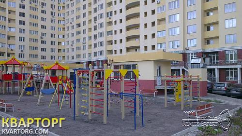 Sell 3-room apartment. Киев,  Трутенко — photo 3