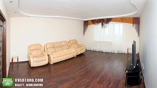 Rent out 2-room apartment. Киев,  Срибнокильская — photo 6
