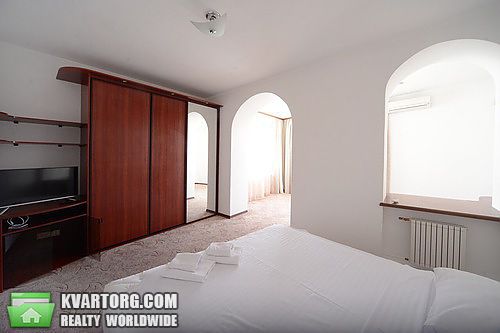 Rent out 5-room apartment. Киев,  Михайловская — photo 3