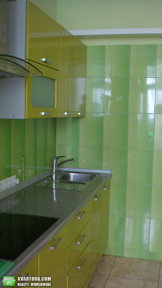 Rent out 2-room apartment. Киев,  Пчелки — photo 4