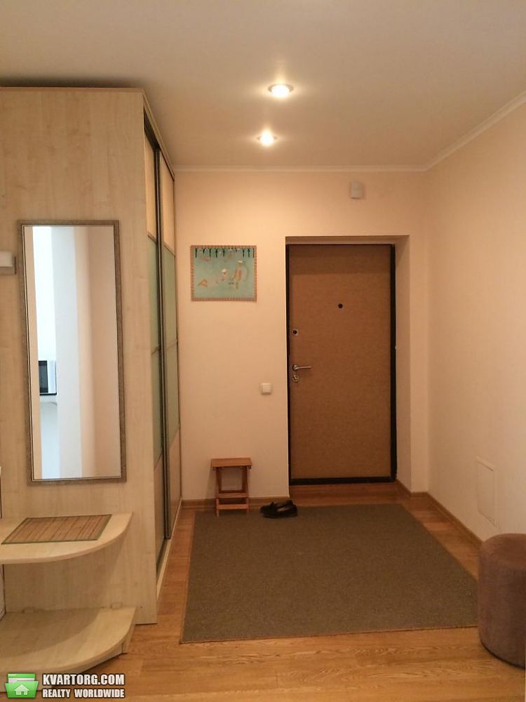 Rent out 1-room apartment. Киев,  Ярославский пер — photo 10
