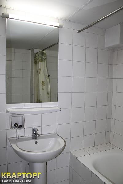 Rent out 4-room apartment. Одесса, Гркческая Площадь — photo 8