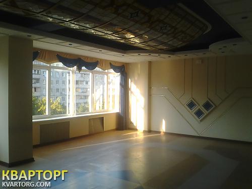 Rent out office. Киев, ул.Голосеевская — photo 1