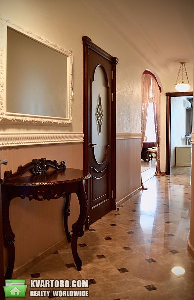 Sell 4-room apartment. Киев, Науки пр — photo 1