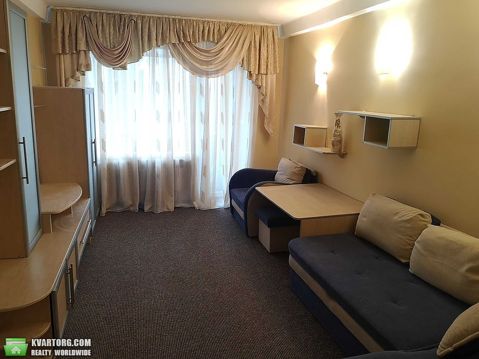 Sell 2-room apartment. Киев,  Миропольская — photo 1