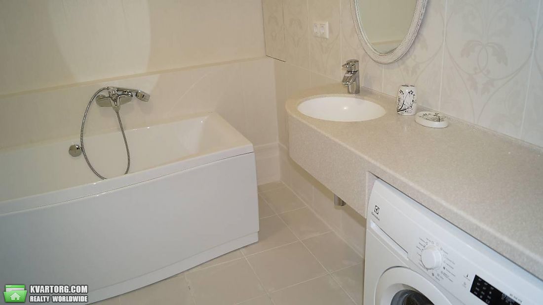 Rent out 2-room apartment. Киев,  Гончара — photo 8