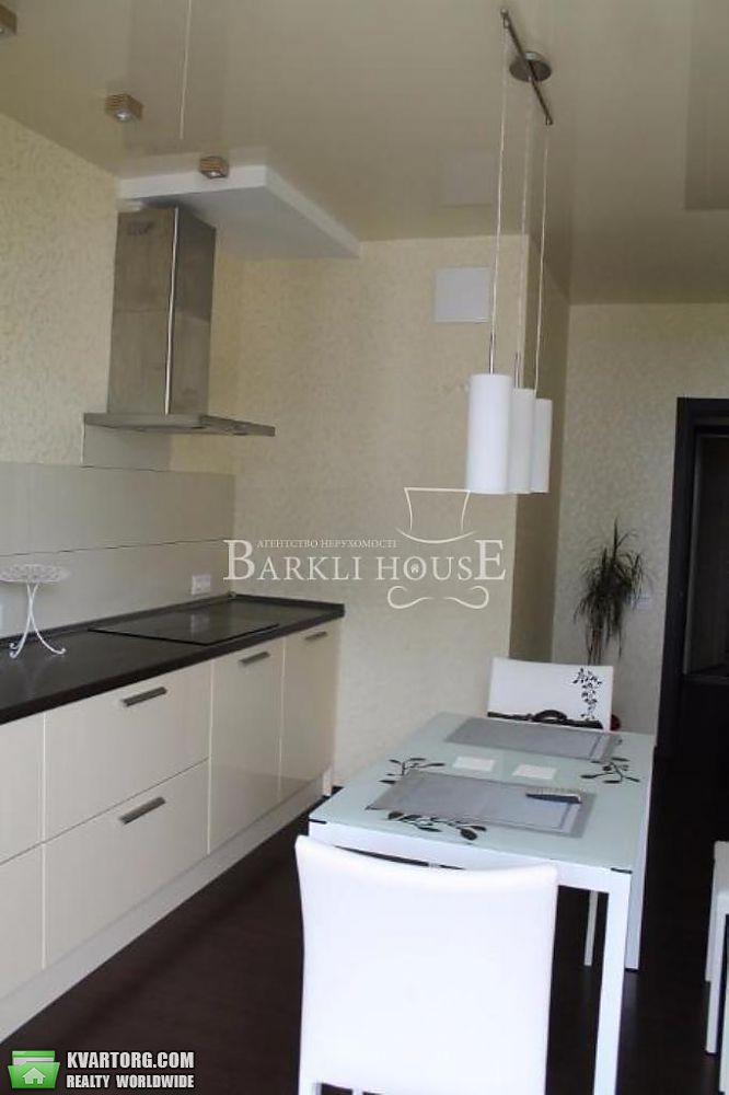 Rent out 1-room apartment. Киев,  Петрицкого — photo 3