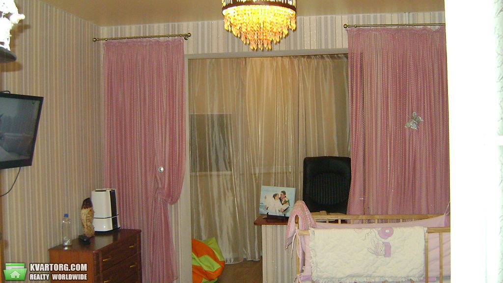 Sell 3-room apartment. Одесса, Бочарова улица — photo 1
