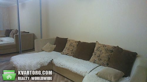 Rent out 1-room apartment. Киев, Героев Сталинграда пр — photo 2