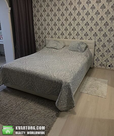 Sell 2-room apartment. Киев,  Бережанская — photo 1