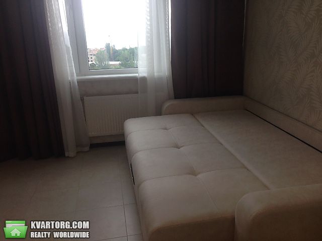 Rent out 1-room apartment. Одесса, Французский бульвар — photo 9