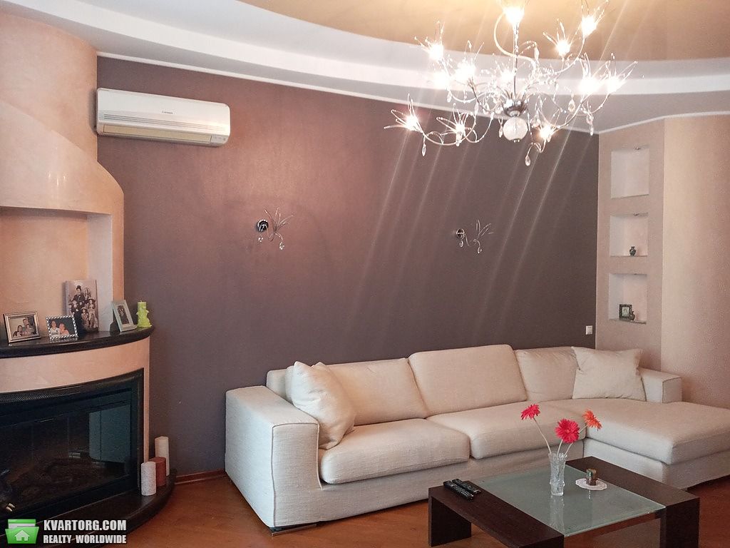 Rent out 3-room apartment. Киев, Саксаганского — photo 2
