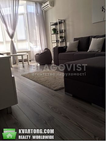 Rent out 1-room apartment. Киев,  Бажана — photo 4